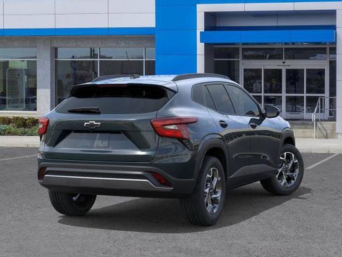 New 2026 Chevrolet Trax LT w/ LT Convenience Package image 4