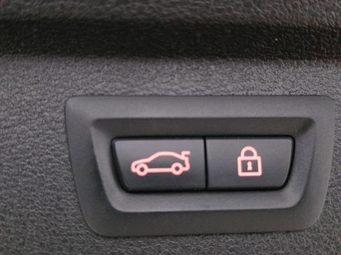 Used 2014 BMW X5 xDrive50i image 26