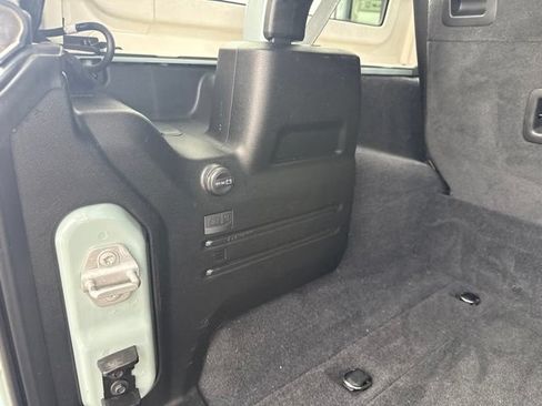 Used 2023 Jeep Wrangler Unlimited Sahara w/ Cold Weather Group AWD/4WD image 44
