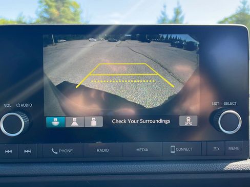 Used 2025 Honda CR-V Sport image 15