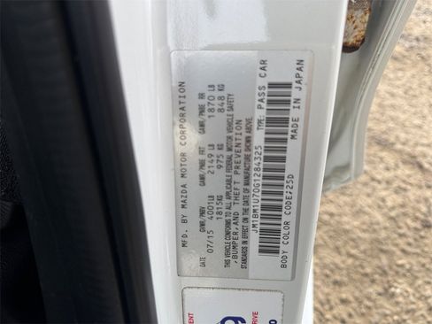 Used 2016 MAZDA MAZDA3 i Sport w/ Preferred Equipment Package image 24