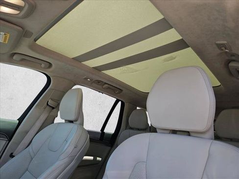 Used 2024 Volvo XC90 T8 Ultimate w/ Lounge Package AWD/4WD image 23