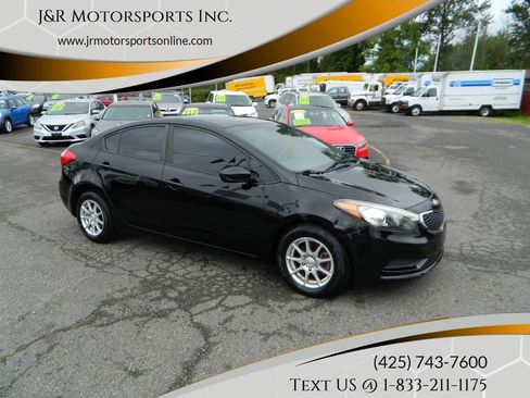 Used 2016 Kia Forte LX FWD image 1