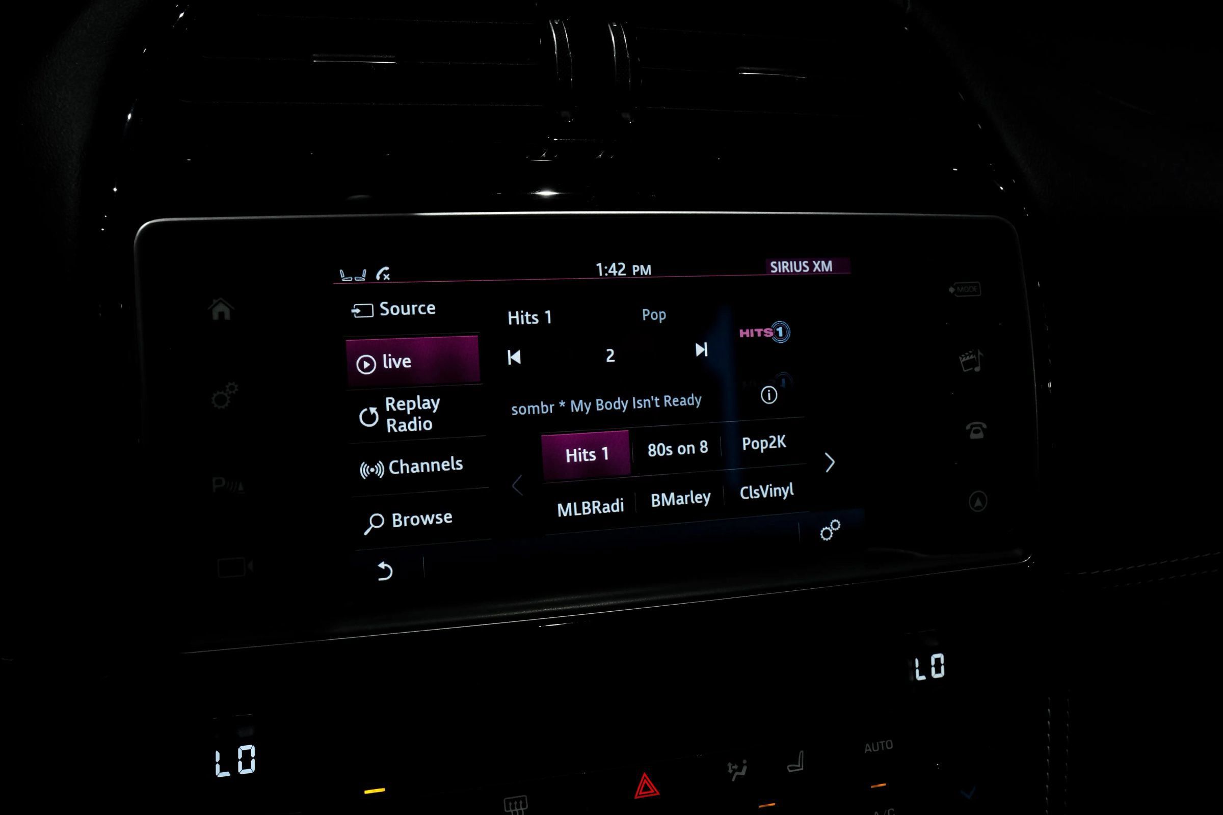 Used 2018 Jaguar F-PACE R-Sport AWD/4WD image 23