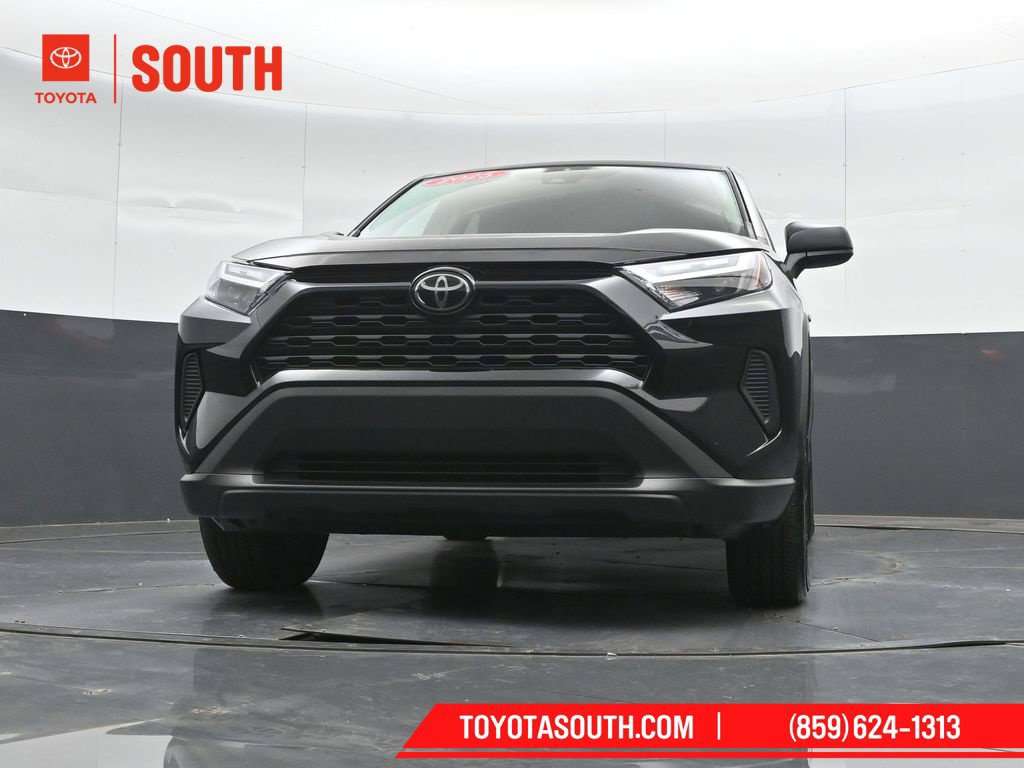 Certified 2025 Toyota RAV4 LE AWD/4WD image 38