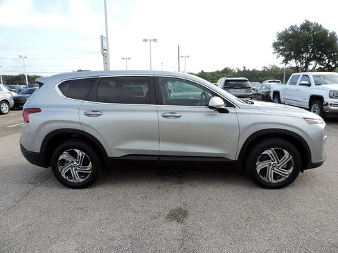 Used 2023 Hyundai Santa Fe SE w/ Cargo Package FWD image 4