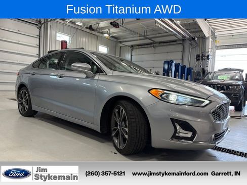 Used 2020 Ford Fusion Titanium AWD/4WD image 11