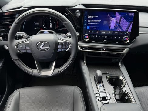 Used 2025 Lexus RX 350 F Sport w/ Convenience Package AWD/4WD image 25