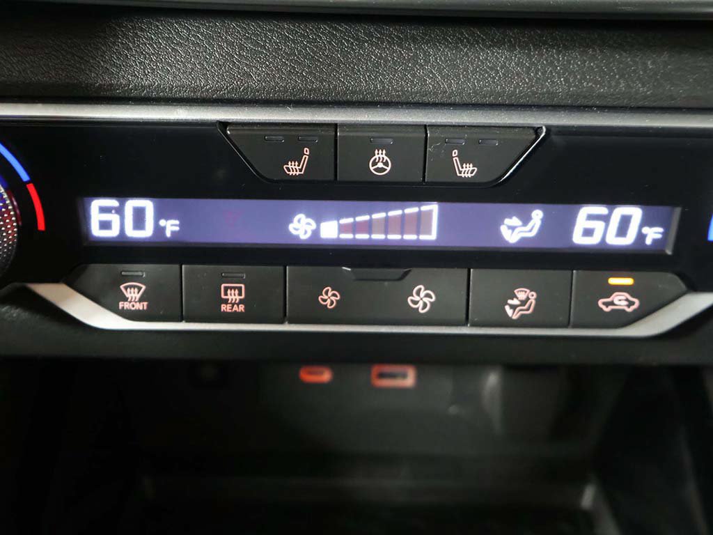 Used 2024 Nissan Altima 2.5 SL AWD/4WD image 47