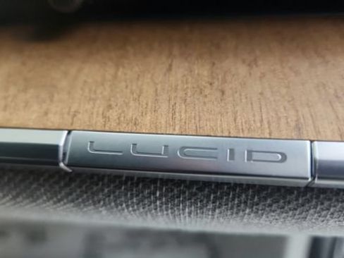 Used 2023 Lucid Air Touring AWD/4WD image 36