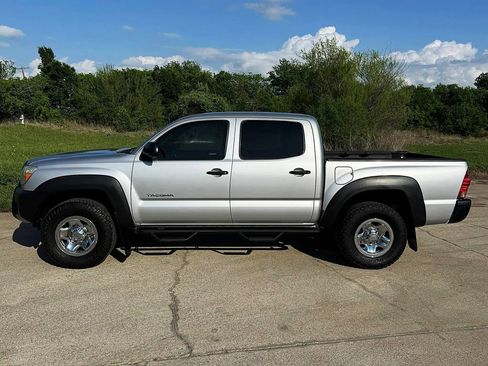 Used 2013 Toyota Tacoma PreRunner w/ Convenience Pkg image 6
