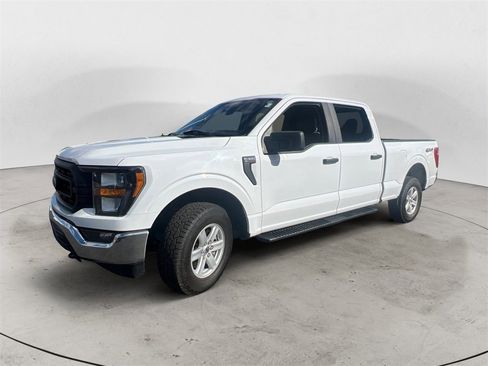 Used 2023 Ford F150 XL w/ Trailer Tow Package image 6