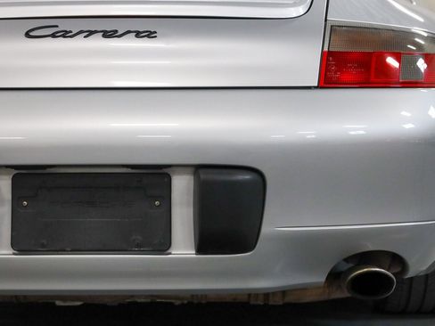 Used 2001 Porsche 911 Carrera image 34