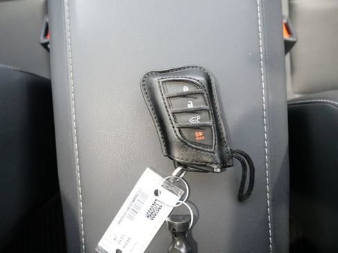 Used 2024 Lexus RX 350 AWD w/ Convenience Package image 35