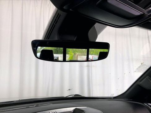 Used 2025 RAM 1500 Laramie image 17