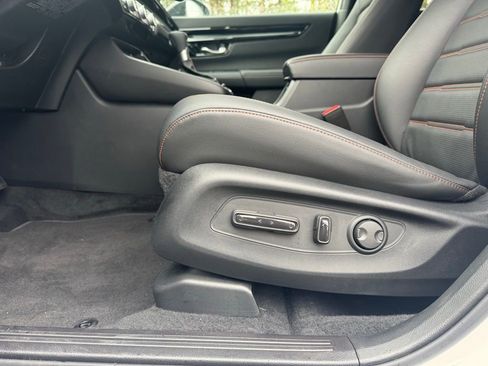 Certified 2026 Honda CR-V Sport Touring image 7