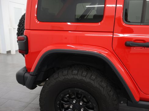 Used 2020 Jeep Wrangler Unlimited Rubicon w/ Quick Order Package 28Y Recon AWD/4WD image 25