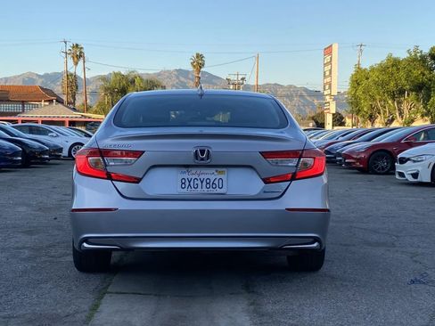 Used 2021 Honda Accord Hybrid image 3