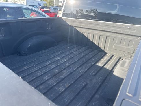 Used 2018 Ford F150 XLT image 5