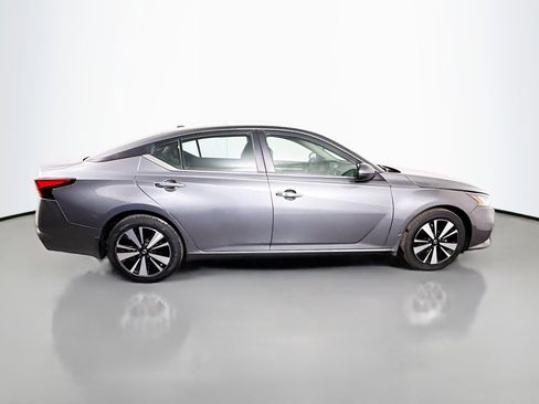 Used 2021 Nissan Altima 2.5 SV image 11