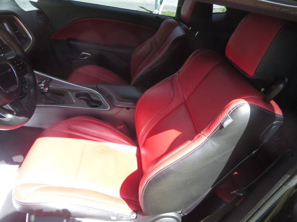 Used 2019 Dodge Challenger GT RWD image 21