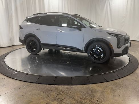 New 2026 Kia Sportage X-Line image 3