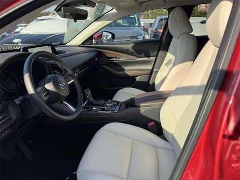 Used 2023 MAZDA CX-30 AWD 2.5 S w/ Premium Package image 13