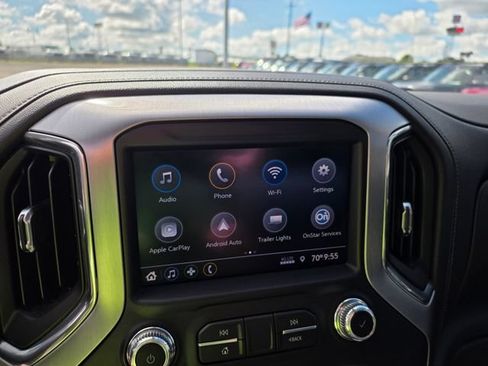 Used 2020 GMC Sierra 1500 Elevation w/ Elevation Value Package AWD/4WD image 19