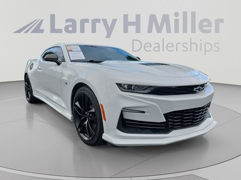 Used 2023 Chevrolet Camaro SS w/ LPO, Ground Effects Package RWD image 7