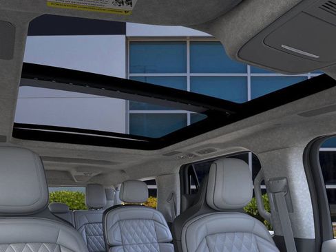 New 2026 Lincoln Navigator L Black Label AWD/4WD image 22