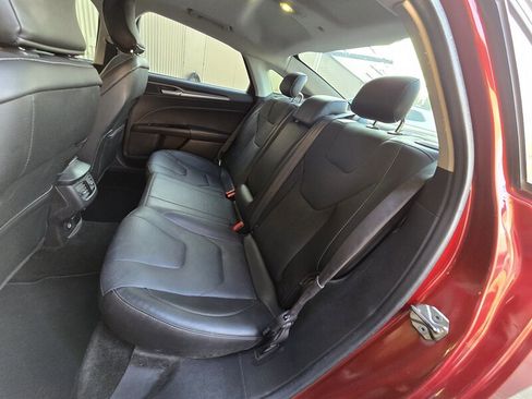 Used 2016 Ford Fusion Titanium image 13