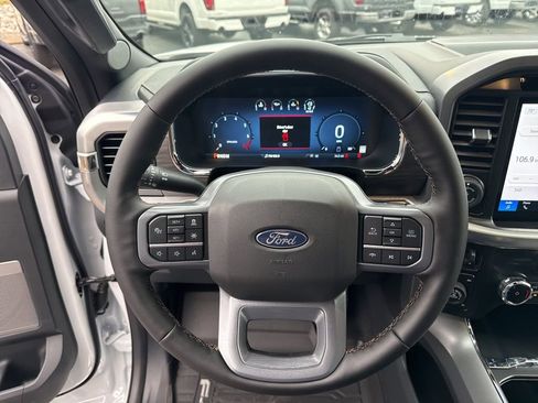 New 2025 Ford F150 Lariat w/ Equipment Group 501A Mid image 21