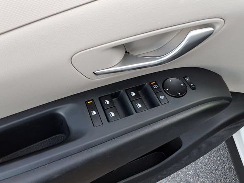 Used 2025 Hyundai Tucson SEL AWD/4WD image 16