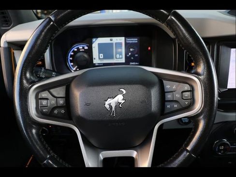 Used 2021 Ford Bronco Badlands image 22