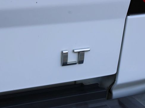 Used 2018 Chevrolet Silverado 1500 LT w/ All Star Edition RWD image 17