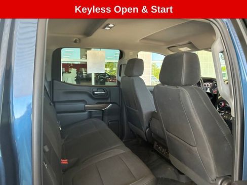 Used 2019 Chevrolet Silverado 1500 LT Trail Boss w/ Convenience Package AWD/4WD image 23