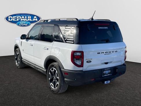 Used 2021 Ford Bronco Sport Outer Banks w/ Outer Banks Package image 3