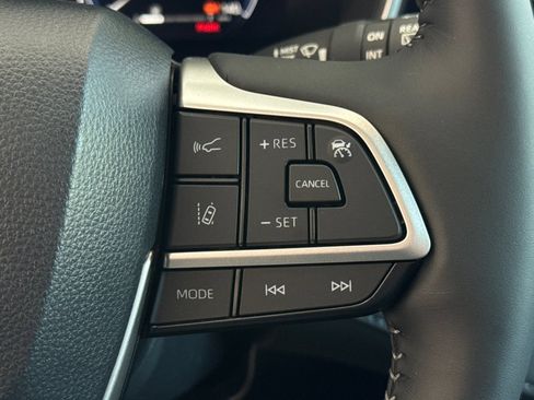 New 2026 Toyota Highlander Limited AWD/4WD image 30