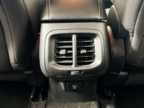 Used 2014 Jeep Cherokee Latitude image 25