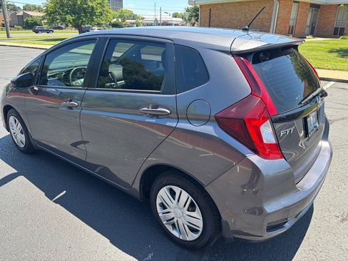 Used 2019 Honda Fit LX image 5