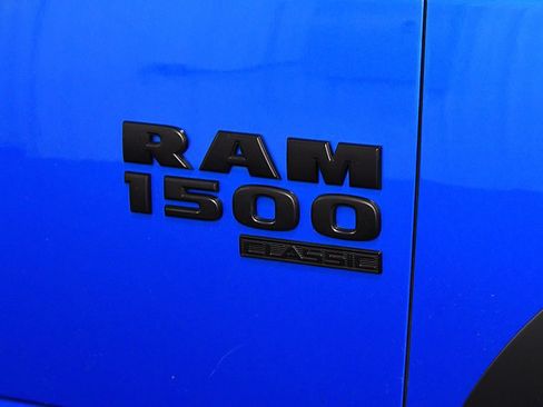 Used 2022 RAM 1500 Warlock AWD/4WD image 9