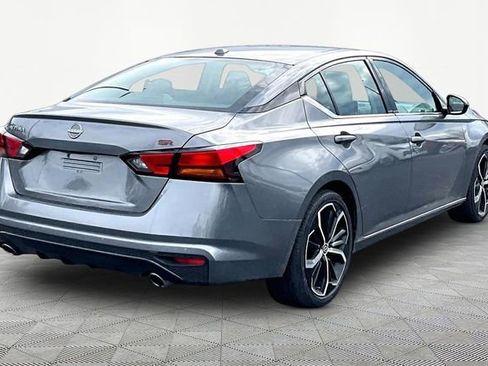 Used 2024 Nissan Altima 2.5 SR image 5