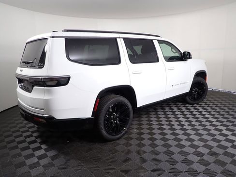New 2026 Jeep Grand Wagoneer Limited AWD/4WD image 22