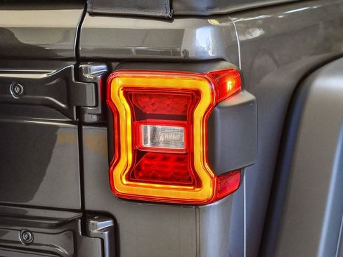 New 2026 Jeep Wrangler Unlimited Rubicon w/ Safety Group image 7