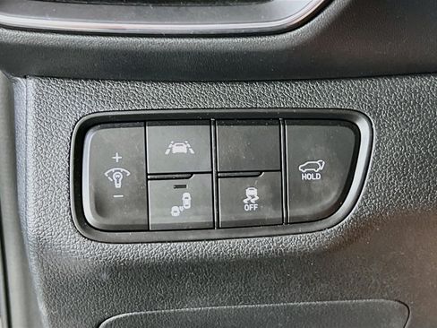 Used 2020 Hyundai Santa Fe Limited FWD image 10