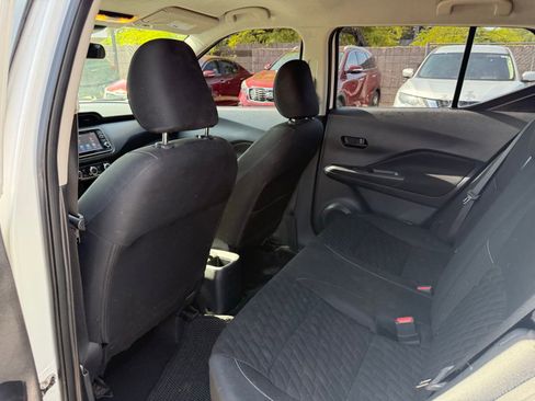 Used 2021 Nissan Kicks S FWD image 11