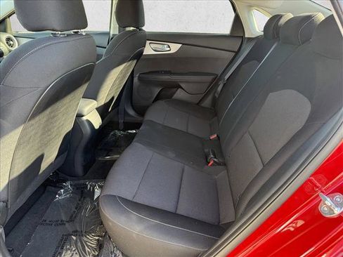 Used 2023 Kia Forte LXS w/ LXS Technology Package image 21