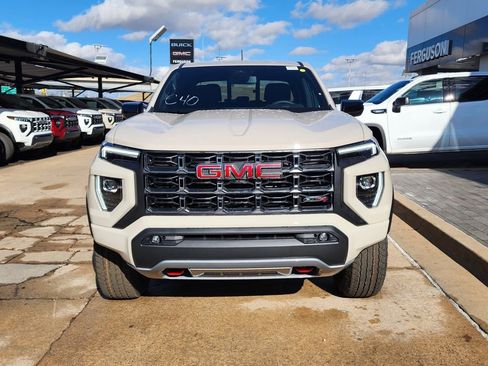 New 2026 GMC Canyon AT4 image 9