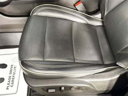 Used 2021 GMC Yukon SLT image 19