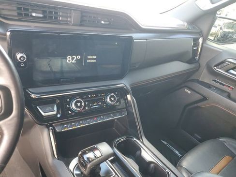 Used 2023 GMC Sierra 1500 AT4 w/ AT4 Premium Package image 27